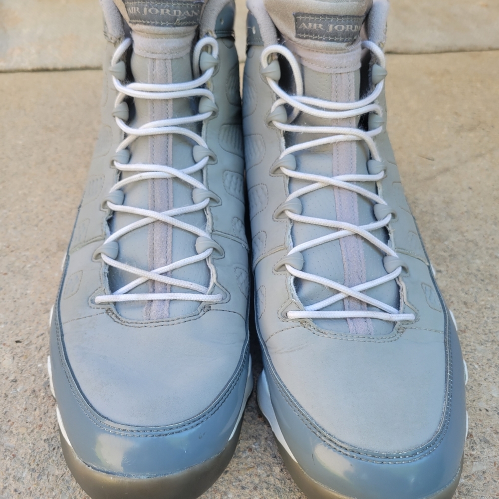 Size 13 jordan retro 9 cool grey